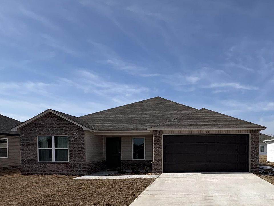 1st image of 76 Farmhouse Cir