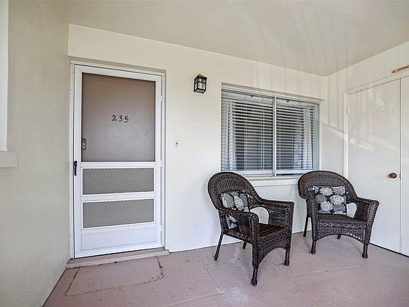 3rd image of 4520 Overlook Dr NE APT 235