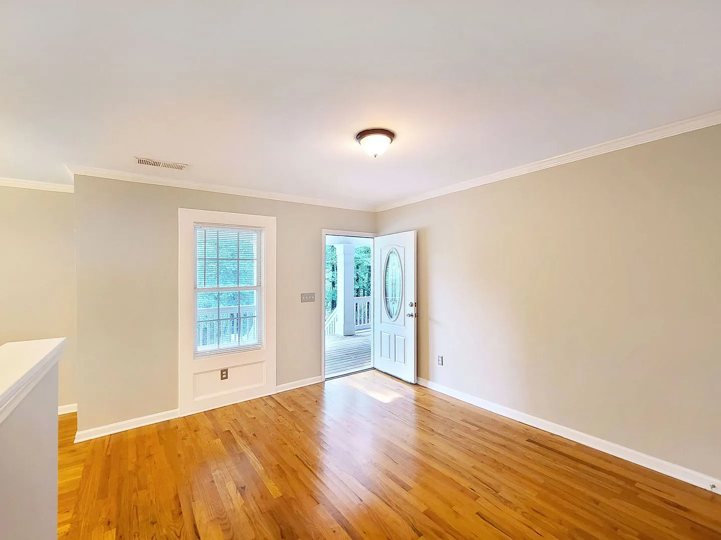 4/3.5 Townhome near KSU Marietta campus & Marietta Square - Ideal for Students — Photo 4