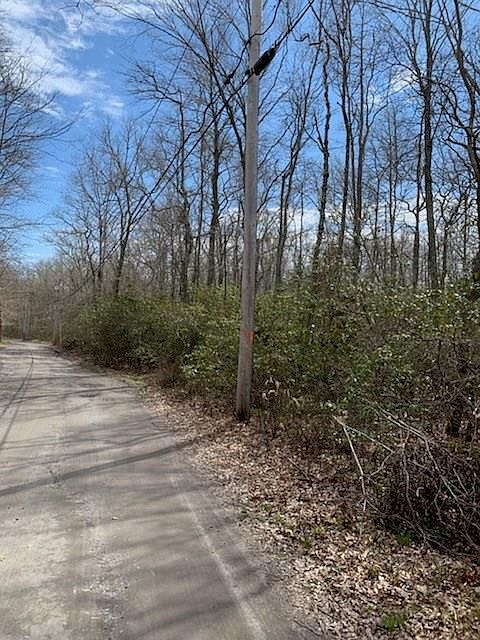 2nd image of 71 Amy Hart Path