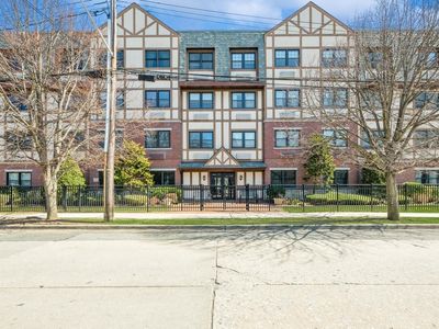 55 Clinton Avenue #308, Rockville Centre, NY, 11570
