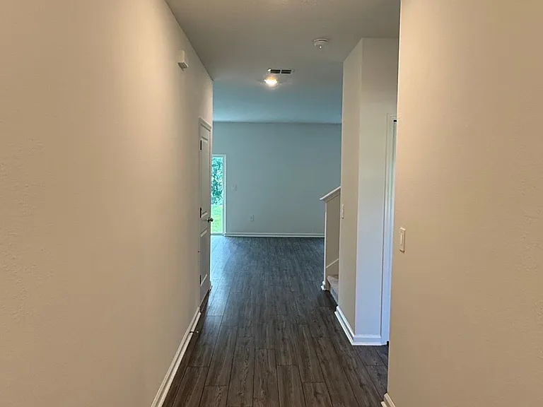 16887 NW 144th St — Photo 5