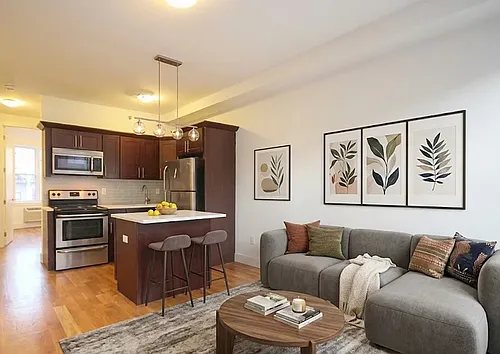 28 Meserole St #2 Photo 1