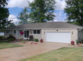 356 Old Hickory Dr, Coldwater, MI 49036