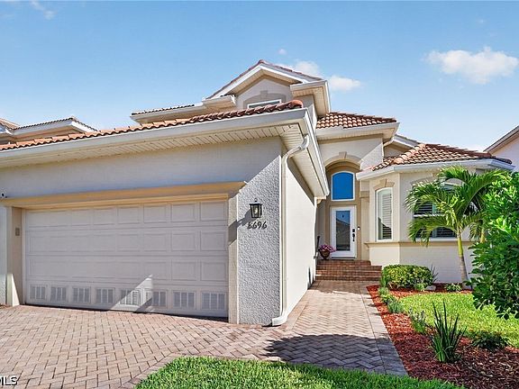 3rd image of 8696 Banyan Bay Blvd