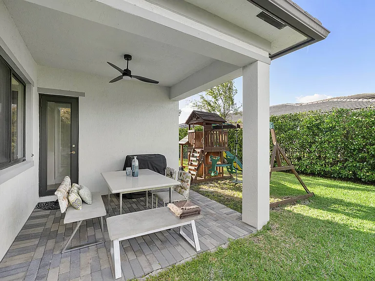 10585 Cobalt Ct — Photo 54