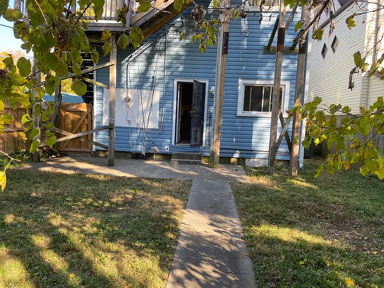 4002 Southern Pkwy — Photo 14