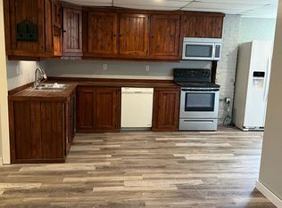 865 S Barre Rd, Barre, MA 01005