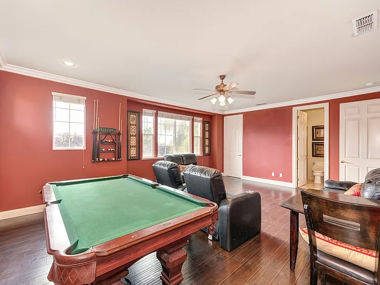 1676 Stronsay Ct — Photo 49