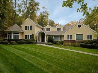 7 Lawrence Farms Crossway, Chappaqua, NY 10514