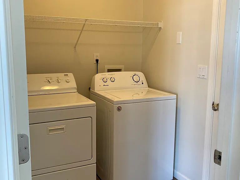 1225 E Cactus Ave — Photo 5