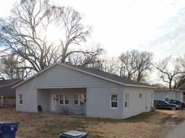 1813 N Woodland Ave, Wichita, KS 67203