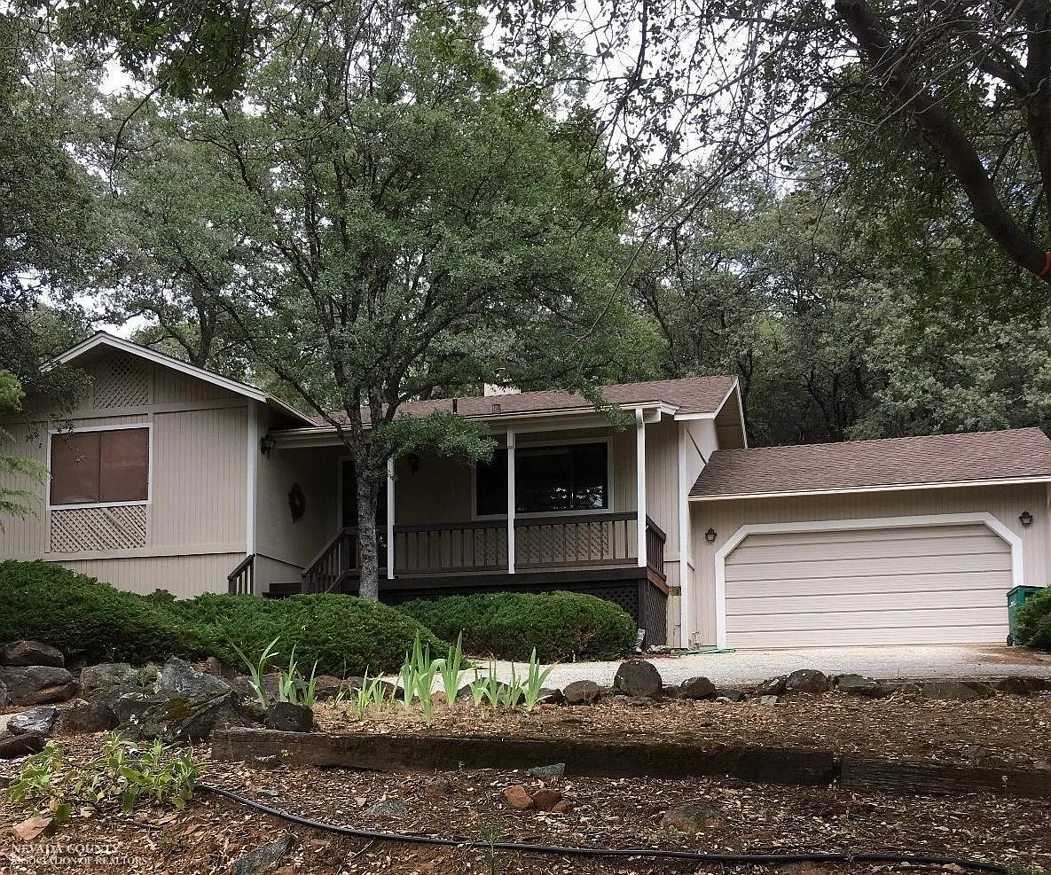 14199 Sun Forest Dr photo 1