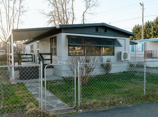 351 Beechwood Dr, Grants Pass, OR 97526