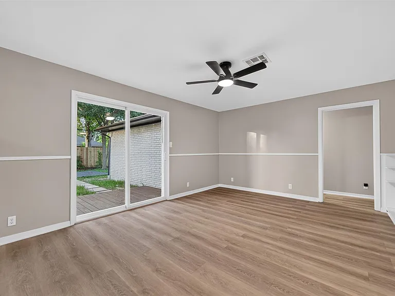 9614 Hammerly Blvd — Photo 12