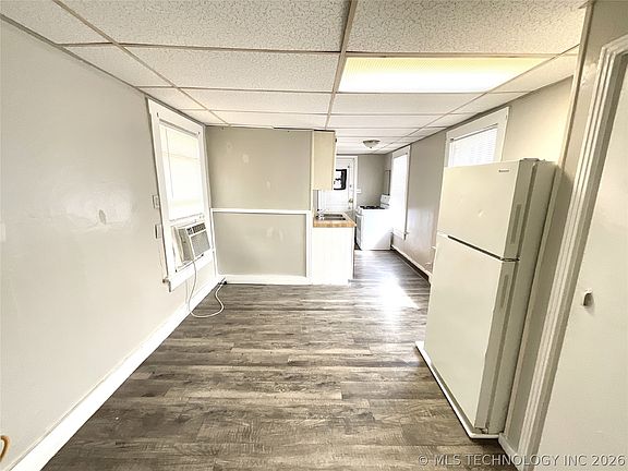 2nd image of 517 S 40th West Ave Unit B