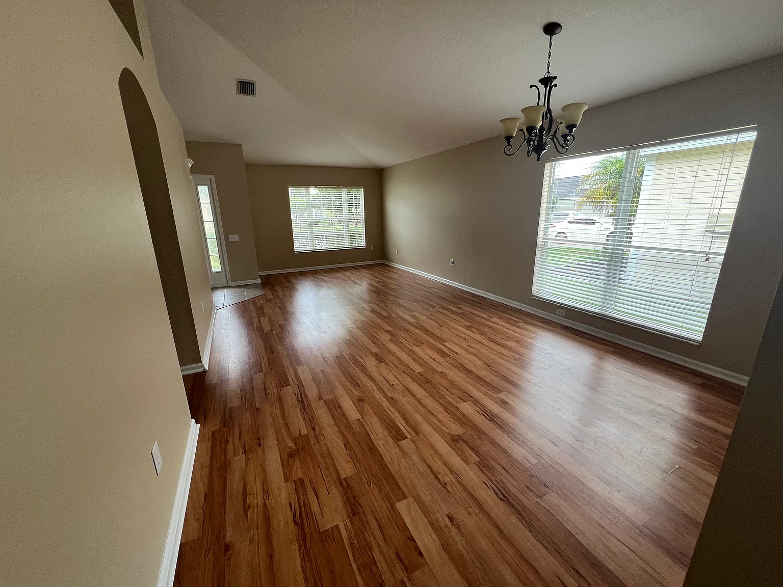 5411 Algerine Place — Photo 3