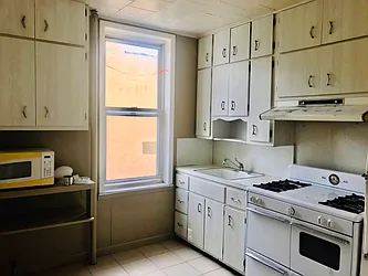 Rented by Best Service Realty Corp