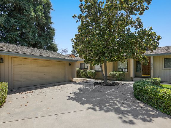 4th image of 231 S Cottonwood Court