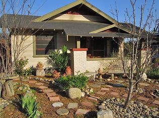 156 N Encinitas Ave, Monrovia, CA 91016