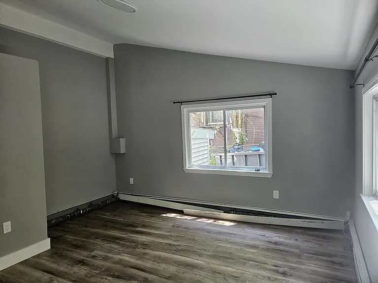 14 Hillside St #5 — Photo 8