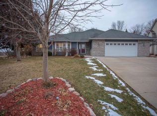 10239 Hilltop Ct, Champlin, MN 55316
