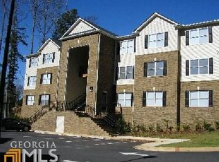 3211 Fairington Dr, Lithonia, GA