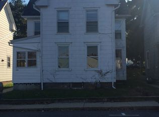 208 N Queen St, Shippensburg, PA 17257