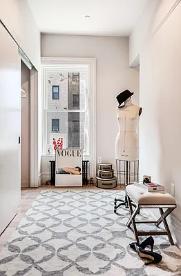 Rented by Compass | media 31