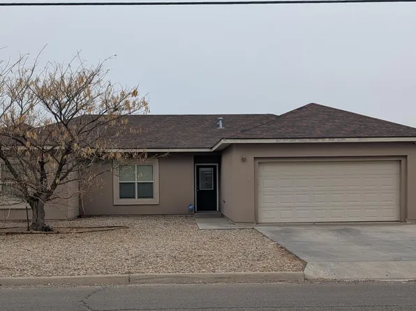 1802 W University Dr, Portales, NM 88130