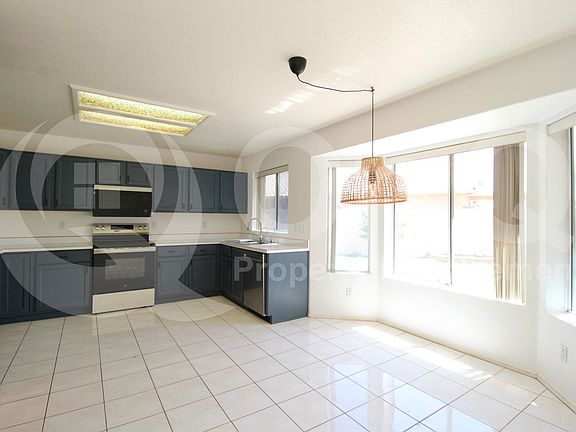 5th image of 1741 S Clearview Ave Unit 29