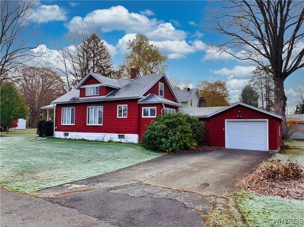 59 Prospect Ave, Salamanca, NY 14779