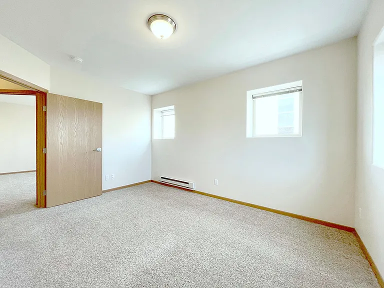 Apartments on Main - Live the Downtown Lifestyle — Photo 19