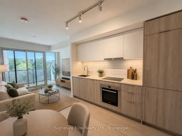 25 Saint Dennis Dr #408, Toronto, ON M3C 1E7