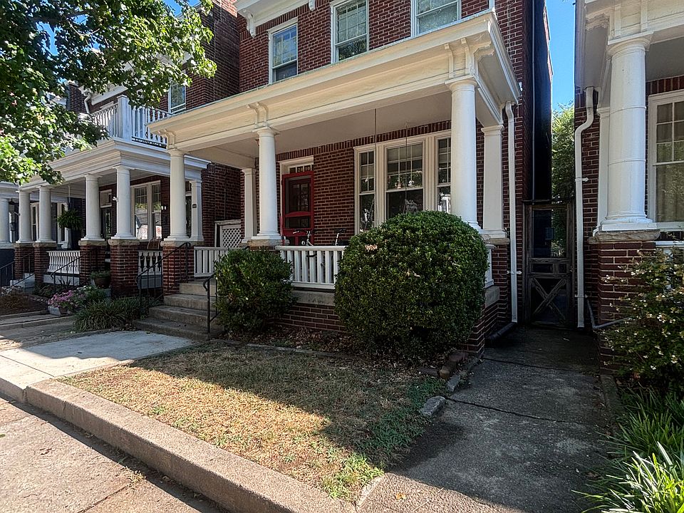2808 Floyd Ave., Apt A 
First Floor Apartment