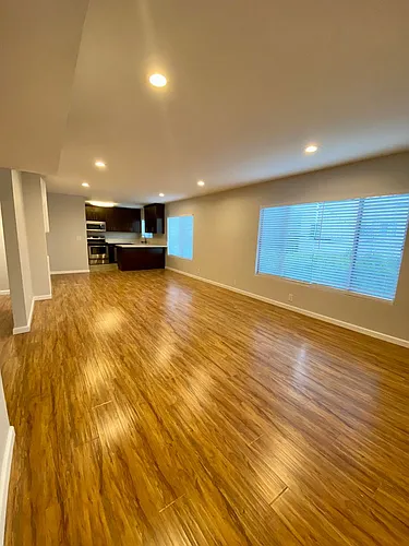 Peerless Apartments Photo 1