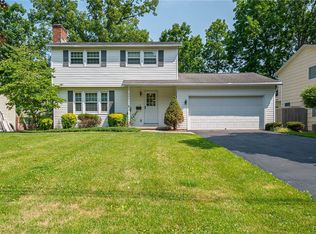 4941 Darien Dr, Liverpool, NY 13088