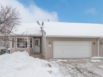 1030 Primrose Ln, Waconia, MN, 55387