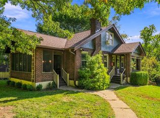218 Elmore Rd, Pittsburgh, PA 15221