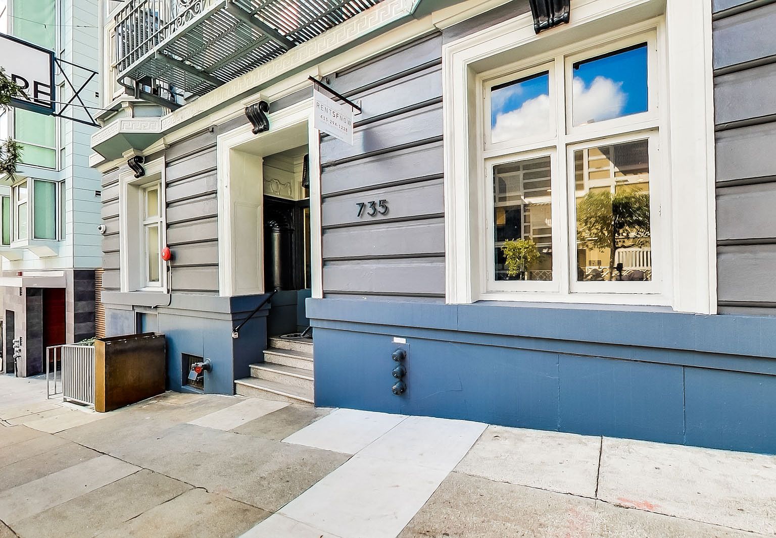 735 Taylor St #302 - Main Image