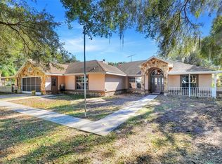 17200 Peru Rd, Umatilla, FL 32784