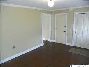 2nd image of 3 Esher Ct