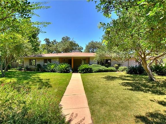 2nd image of 807 Loma Linda Dr