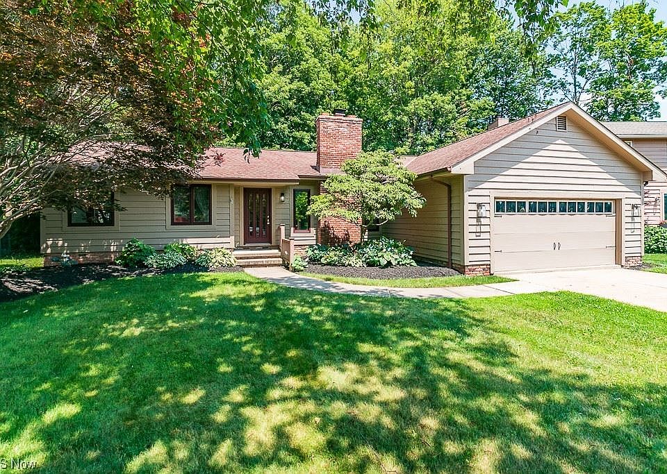 1st image of 4239 Carl Ct
