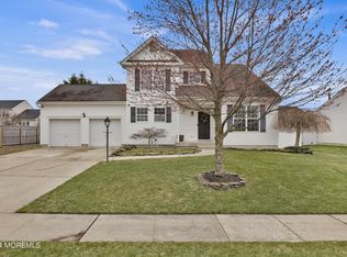 6 Waters Edge Dr, Little Egg Harbor, NJ 08087