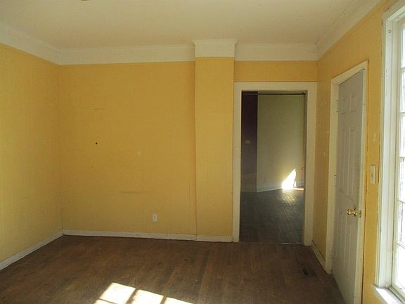 12th image of this home