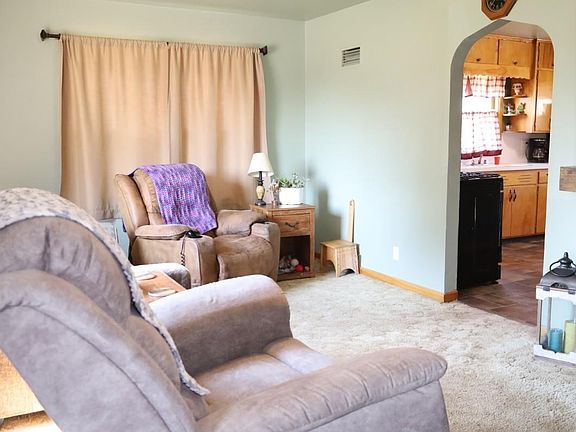 3rd image of 307 S Carroll St