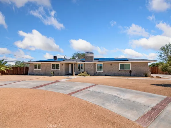 21538 Pine Ridge Ave, Apple Valley, CA 92307