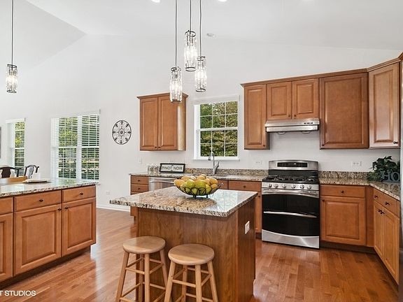 4th image of 2083 John Paul Jones Ln
