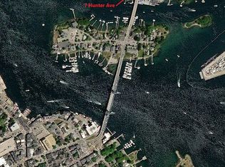 7 Hunter Ave, Kittery, ME 03904